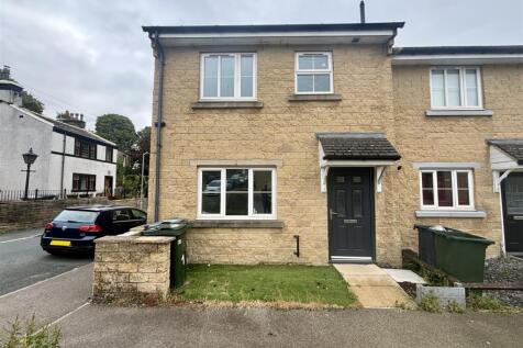 Upper Kipping Close, Bradford BD13 3 bed semi