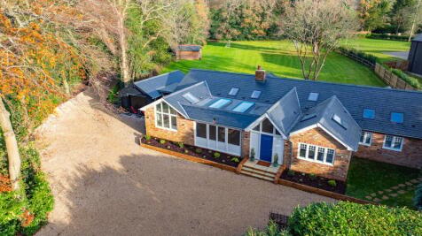 Star Hill, Churt, Farnham, GU10 5 bed country house for sale