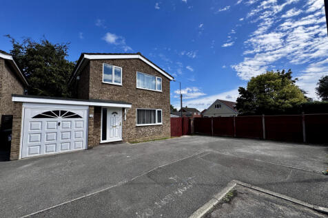 Martin Close, Soham, Cambridgeshire 3 bed detached house for sale