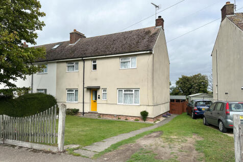 Fairview Grove, Swaffham Prior. 4 bed semi