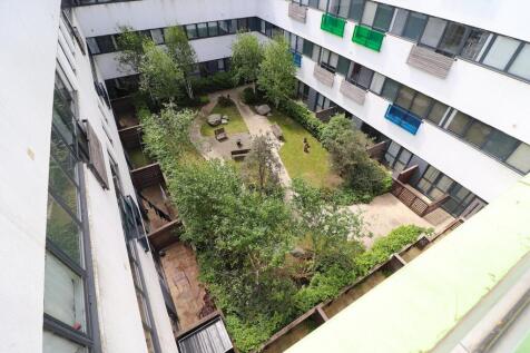 Kings Road, Stevenage, Hertfordshire... 2 bed apartment for sale
