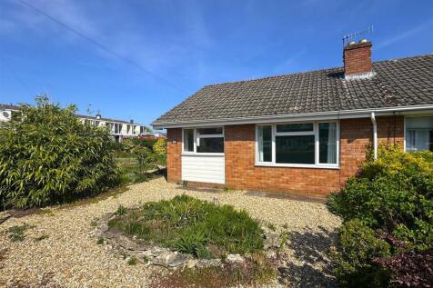 2 bedroom semi-detached bungalow for sale