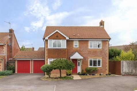 Thomas Mead, Pewsham, Chippenham 4 bed detached house for sale