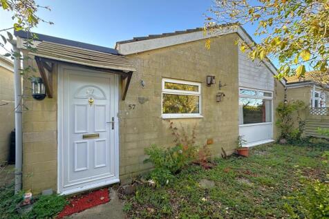2 bedroom semi-detached bungalow for sale
