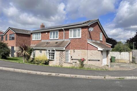Fairmead, Yarm, TS15 9QP 4 bed detached house for sale