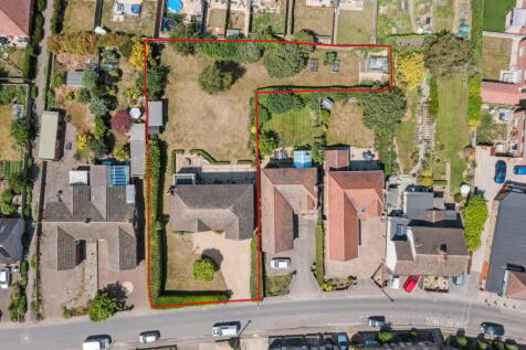 High Street, Meppershall, Shefford, SG17 5 bed detached house for sale
