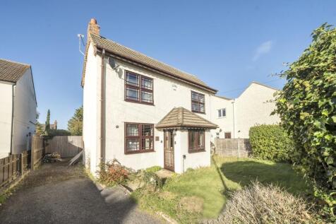 Shefford Road, Clifton, Shefford, SG17 3 bed detached house for sale