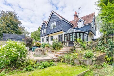 Stanstead Road, Ware SG12 5 bed detached house for sale