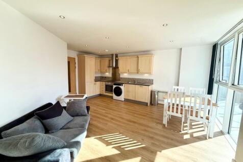 The Living Quarter, 2 St. Marys Gate... 2 bed apartment for sale