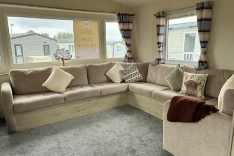 Manor Park Caravan Site, Manor Road... 2 bed static caravan for sale