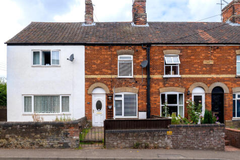 Queens Road, Fakenham 2 bed terraced house for sale