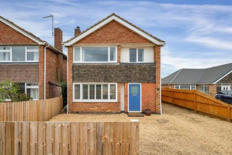 Derwent Drive, Oakham 3 bed detached house for sale