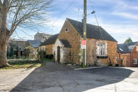 3 bedroom character property for sale