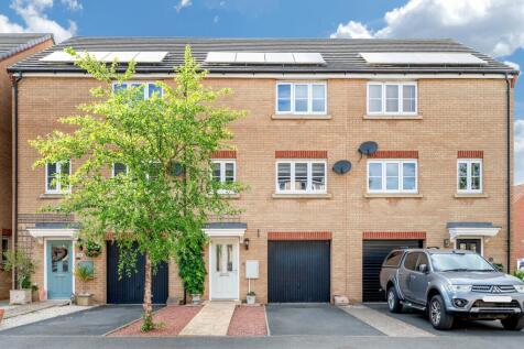 Hetterley Drive, Barleythorpe 4 bed townhouse for sale