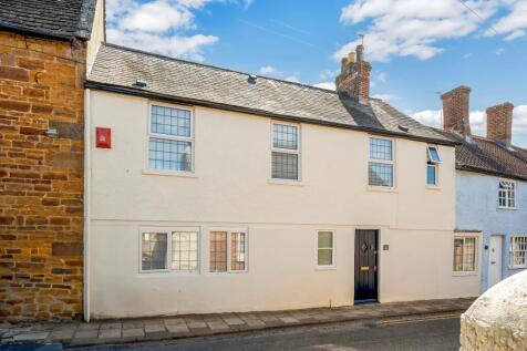 Queen Street, Uppingham 4 bed character property for sale