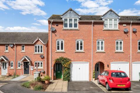 Ruddle Way, Langham 3 bed townhouse for sale