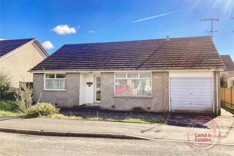 2 bedroom bungalow for sale