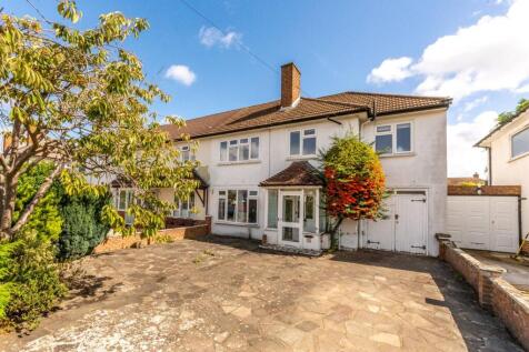 4 bedroom semi-detached house for sale