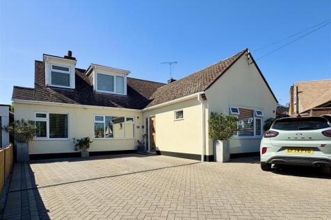 Nelson Close, Rayleigh 5 bed detached house for sale