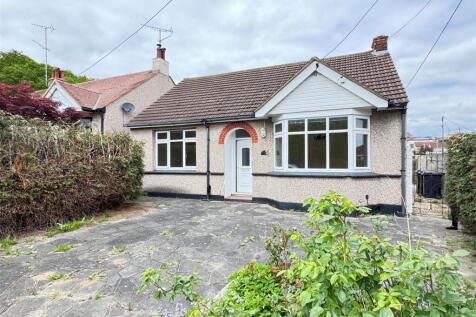 Eastwood Road, Rayleigh 2 bed detached bungalow for sale