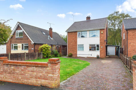 Oakfield Road, Camberley GU17 4 bed detached house for sale