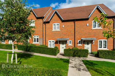 Mallow Grove, Warfield 2 bed terraced house for sale