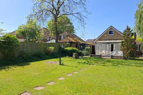Park Lane, Tilehurst, Reading, RG31 3 bed detached bungalow for sale