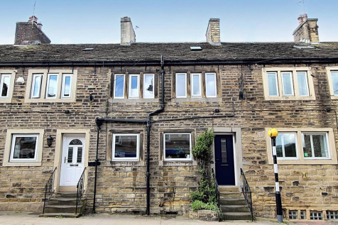 Westgate, Honley, Holmfirth, HD9 6AA 3 bed cottage for sale