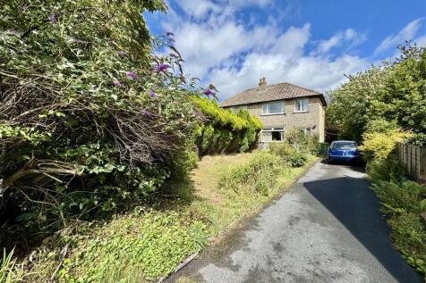 Slaithwaite Road, Meltham, Holmfirth... 3 bed semi