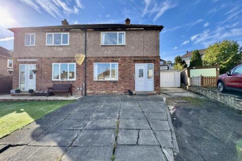 Pontey Mount, Waterloo, Huddersfield... 2 bed semi