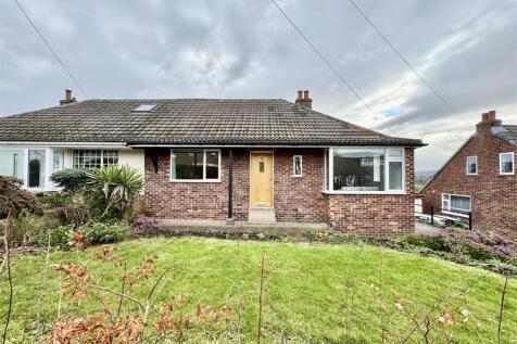 3 bedroom semi-detached bungalow for sale