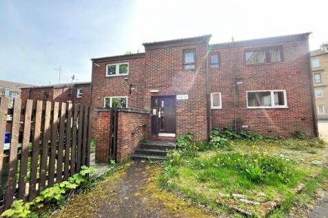 1 bedroom ground floor flat for sale