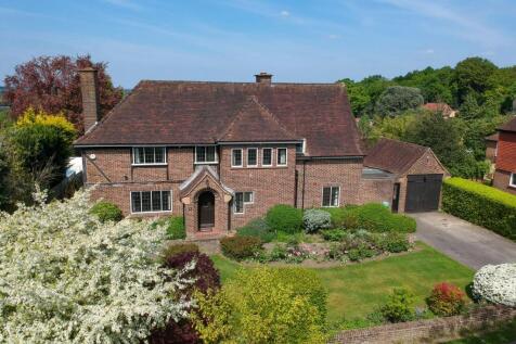 The Mount, Esher, KT10 4 bed detached house for sale
