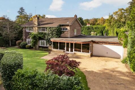 Fairmeads, Cobham, KT11 4 bed detached house for sale