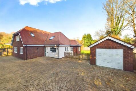 Heath End Road, Baughurst, Tadley... 4 bed detached house for sale