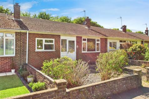 Elmhurst, Tadley, Hampshire, RG26 2 bed bungalow for sale