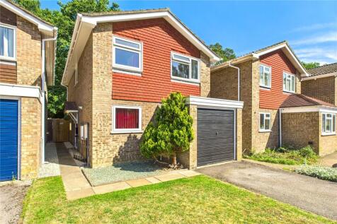 Adam Close, Baughurst, Tadley... 4 bed detached house for sale