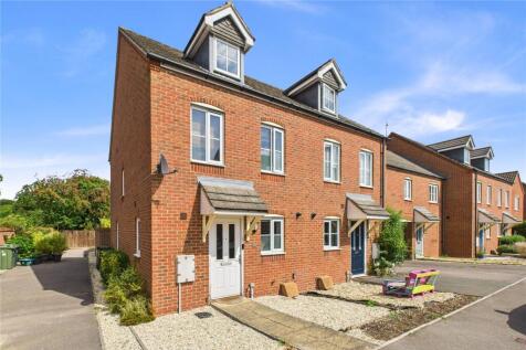Kirby Drive, Bramley, Tadley... 3 bed end of terrace house for sale
