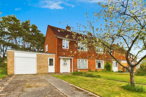Portway, Baughurst, Tadley... 3 bed semi