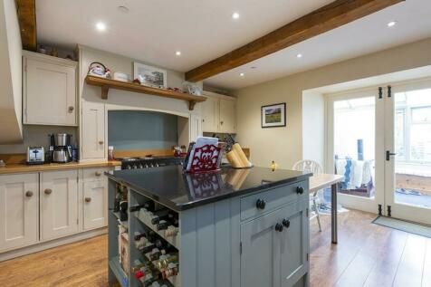 4 bedroom barn conversion for sale