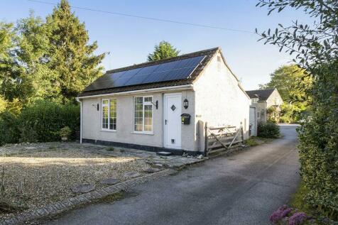 1 bedroom detached bungalow for sale