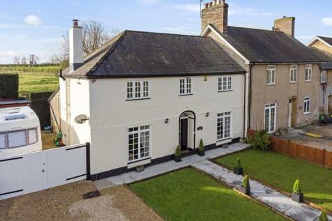 Tail Mill Lane Merriott 3 bed end of terrace house for sale