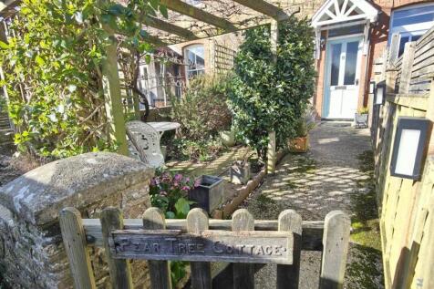 Fairmont Terrace North Road Sherborne 3 bed terraced house for sale