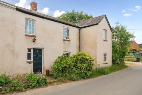 Buckland Newton, Dorchester 3 bed semi