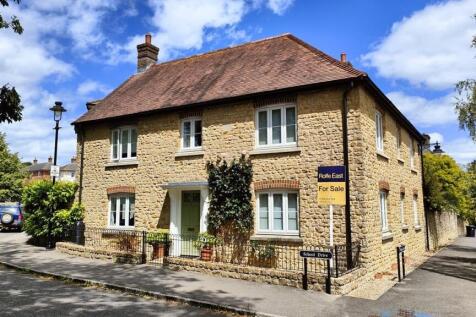 School Drive, Sherborne 4 bed detached house for sale