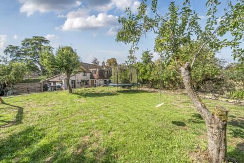 London Road, Milborne Port, Sherborne 4 bed detached house for sale