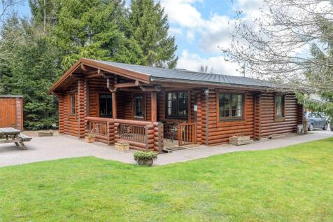 Lakeside Drive, Felmoor Park... 3 bed bungalow for sale