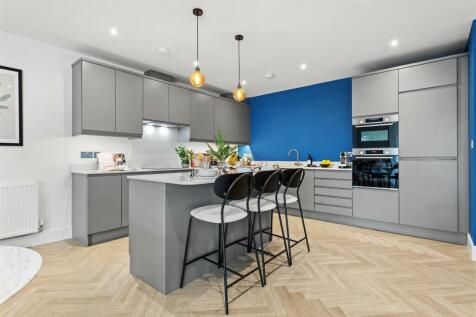 Warwick Road, Coventry CV3 2 bed apartment for sale