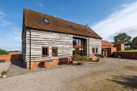 Banbury Road, Bishops Tachbrook... 4 bed barn conversion for sale