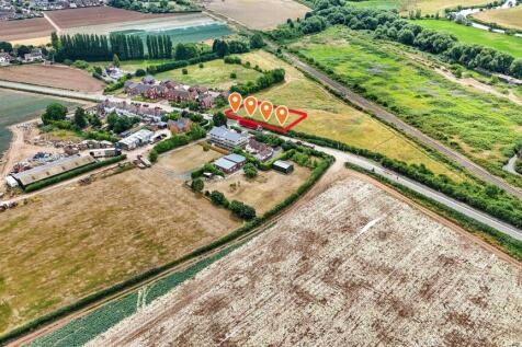 Pershore WR10 Land for sale